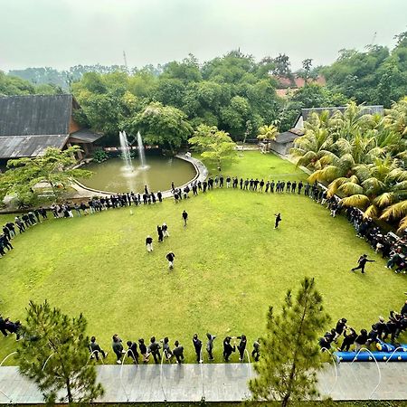 Grand Mulya Hotel Bogor Exterior foto
